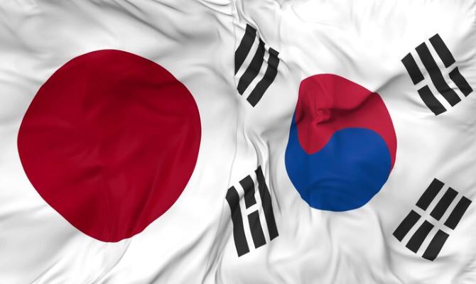 00 S. Korea, Japan conduct joint rescue operation for missing Indonesian crewman for 2nd day