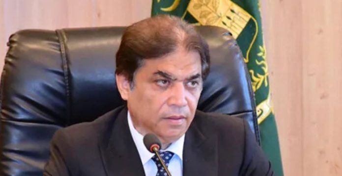 00 Hanif Abbasi orders probe into Tezgam Express incident