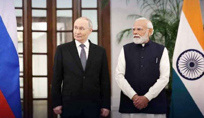 00 India, Russia deepen energy ties amid Trump's Iran war