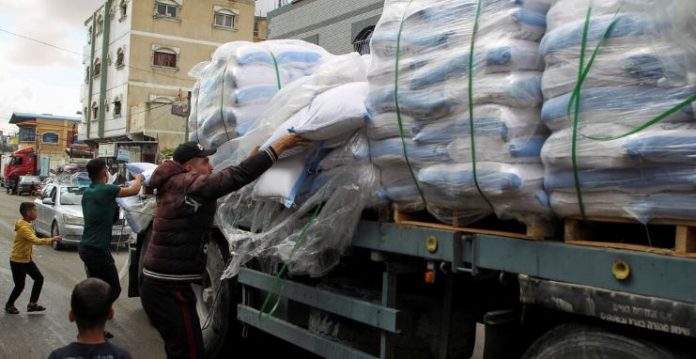 100 Closure of crossings in Gaza hinders humanitarian aid, increases cost: OCHA