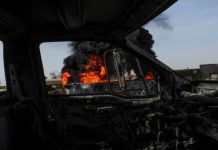 China urges Pakistan, Afghanistan to resolve tensions through talks, not force