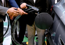 Oil industry urges review of mandatory EV chargers at petrol stations