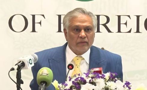 32 Islamabad making all-out diplomatic efforts to de-escalate Middle East crisis: Dar