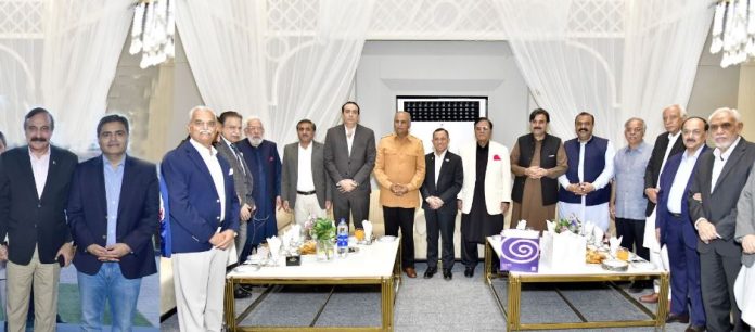 DNA 4-8 Minister applauds ramadan gathering for fostering national unity