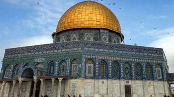 24 Pakistan condemns violation of Al-Aqsa Mosque Compound