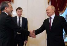 In meeting with Iranian FM, Putin pledges support for Iran In meeting with Iranian FM, Putin pledges support for Iran