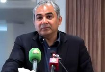 Naqvi urges businessmen to bring back at least 30% of their wealth to Pakistan Naqvi urges businessmen to bring back at least 30% of their wealth to Pakistan