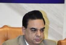 Business community backs government amid economic crisis Business community backs government amid economic crisis