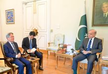 Ambassador of China to Pakistan H.E. Jiang Zaidong calls on Prime Minister