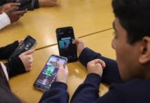 Social media as bad for children as smoking, say British doctors Social media as bad for children as smoking, say British doctors