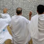 Hajj pilgrims perform ‘stoning of the devil’ ritual Hajj pilgrims perform ‘stoning of the devil’ ritual
