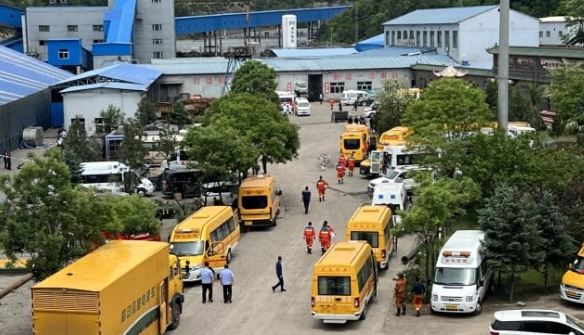 18 China coal mine blast kills at least 90, more missing