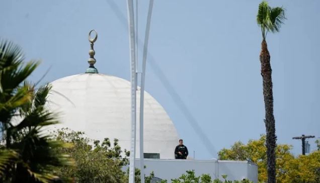 53 San Diego Islamic Centre shooting leaves five dead, police say threat ‘neutralised'