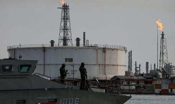 53 Oil prices bounce higher after new US strikes on Iran