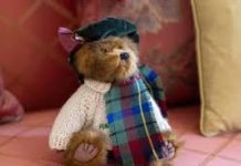 Queen’s private rooms open to public, revealing beloved teddy bear