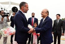 President Zardari, First lady welcome Prince Rahim Aga Khan V in Islamabad President Zardari, First Lady Welcome Prince Rahim Aga Khan V in Islamabad