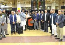 Bangladeshi civil servants arrive in Pakistan for executive leadership training Bangladeshi civil servants arrive in Pakistan for executive leadership training