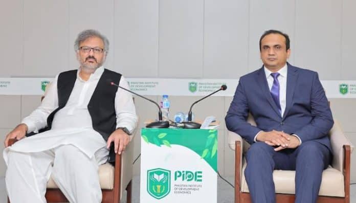 Premature deindustrialization hurting youth employment, warns PIDE Seminar