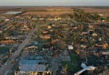 Tornado outbreak wreak havoc in Mississippi, damaging over 1,000 buildings