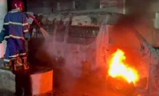 12 Over a dozens killed in van fire in Murree