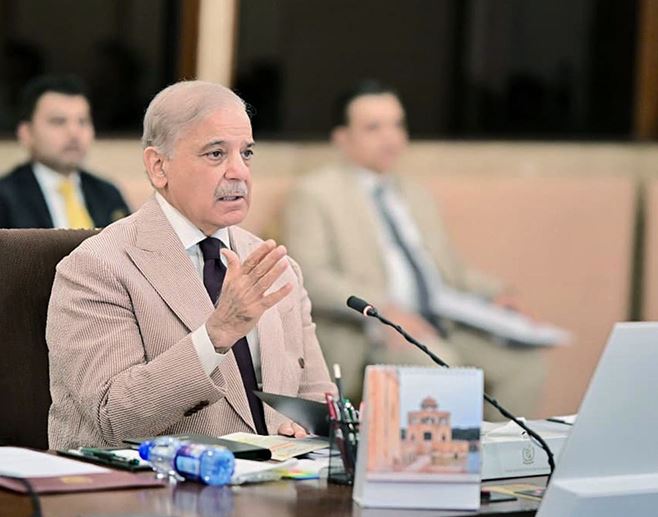 25 Outstanding Hajj arrangements awards; a recognition of country’s strenuous efforts: PM