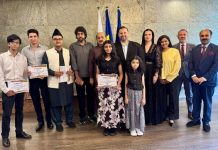 Embassy of Romania awards certificates to students of the Opera Singing Courses Embassy of Romania awards certificates to students of the Opera Singing Courses