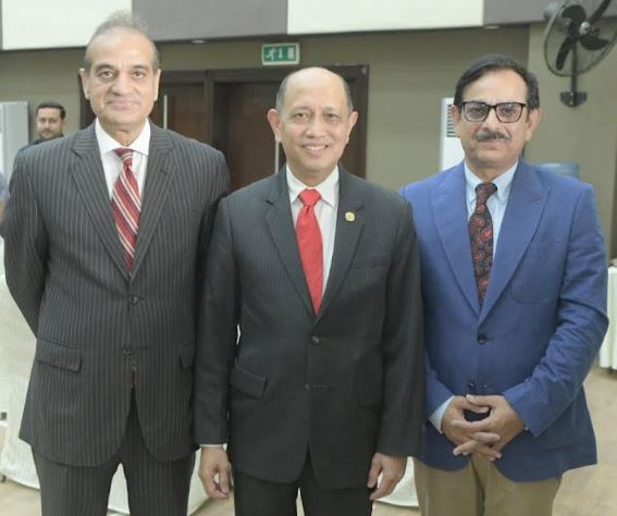 DNA 16-8 Malaysia’s High Commissioner praises Pak role in regional peace