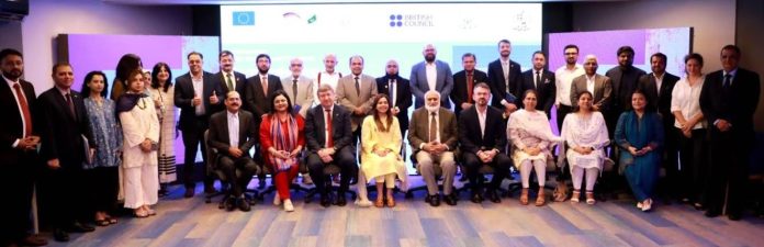 DNA 19-3 HEC launches revised computing curriculum