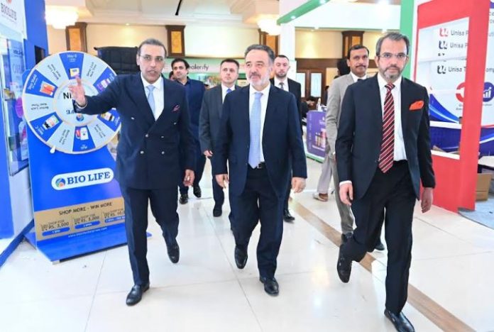 DNA 21-6 Envoys show keen interest in RCCI medHealth & beauty Expo 2026