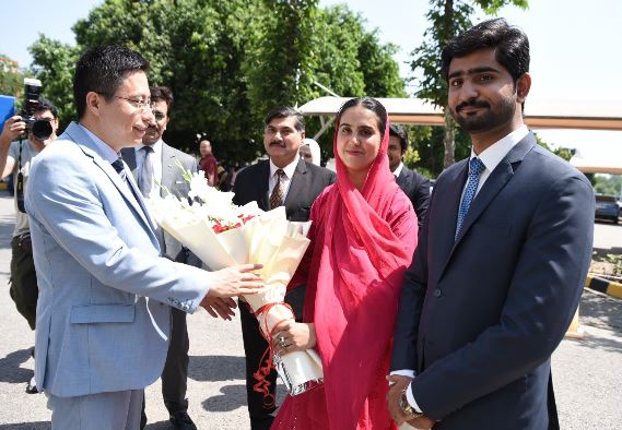 Chinese diplomat urges academic ties with Pakistan at NUML