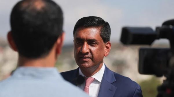 131 US Democrat lawmaker detained by Israeli settlers during occupied West Bank visit