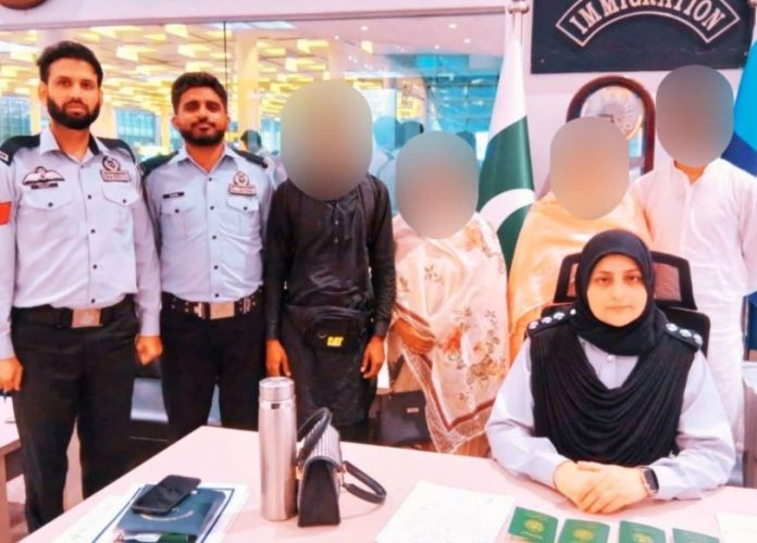 311 FIA foils illegal migration bid via Umrah visa, offloads four passengers at Islamabad airport