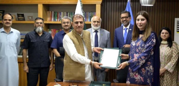 DNA 28-2 HEC to integrate degree verification system with PSEB workforce platform