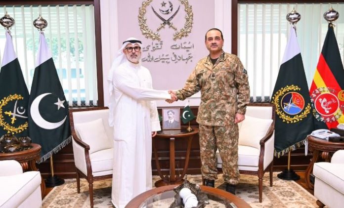 DNA 29-14 Kuwaiti FM meets army chief at GHQ