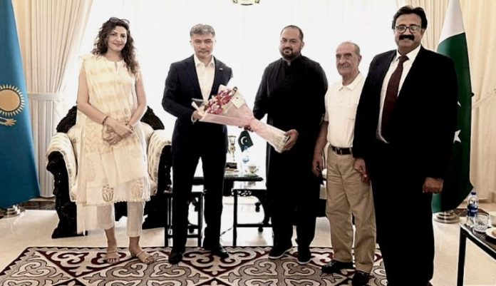 DNA 3-2 Ambassador Kistafin meets CFP President