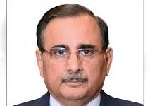 Anjum Nisar says lower global crude prices should translate into cheaper fuel at home Anjum Nisar says lower global crude prices should translate into cheaper fuel at home