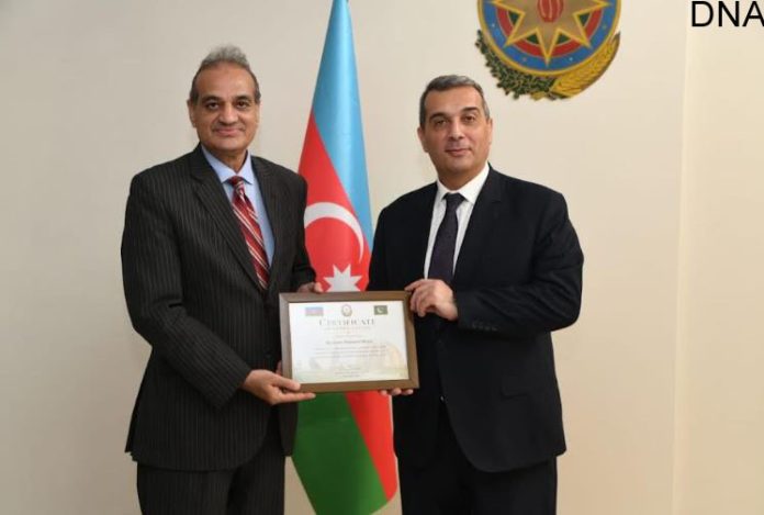 DNA 11-4 Azerbaijani ambassador honors Daily Islamabad POST for promoting bilateral ties