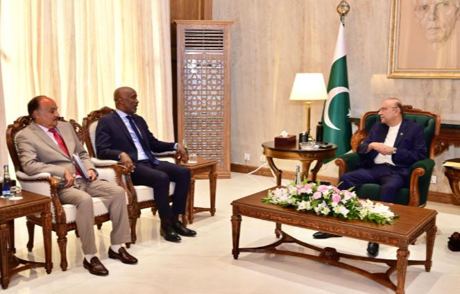 DNA 12-12 President Zardari seeks stronger UN partnership for development