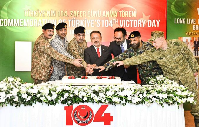 DNA 31-13 GHQ hosts Turkish Victory Day commemoration ceremony