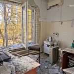Kherson residents urged to flee as Russian attacks intensify