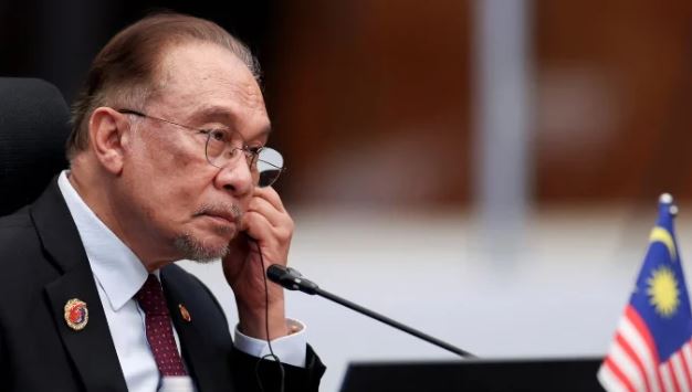 NEWS Malaysia PM Anwar undergoes elective surgery to treat hernia
