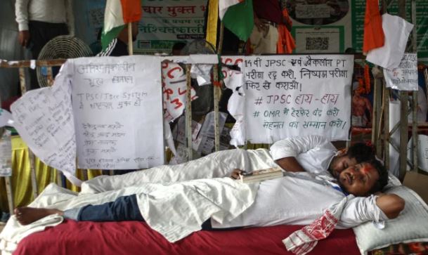 NEWS Indian students step up exam protests in Jharkhand