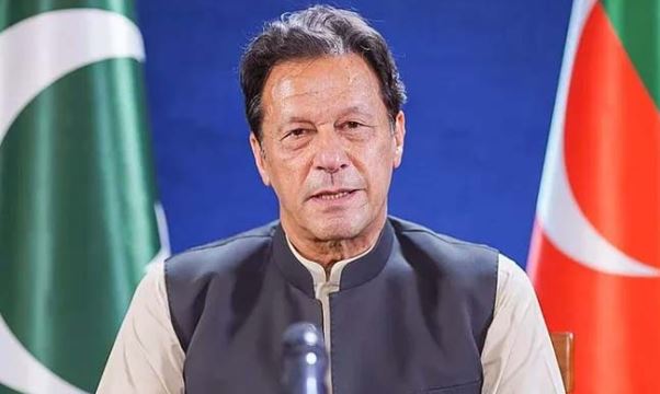 NEWS Govt files review plea against SC order to shift Imran Khan to private hospital