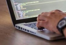 Foreign scammers operating from Pakistan target people worldwide: sources Foreign scammers operating from Pakistan target people worldwide: sources