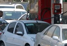 Iranians queue for petrol after US announces new sanctions Iranians queue for petrol after US announces new sanctions