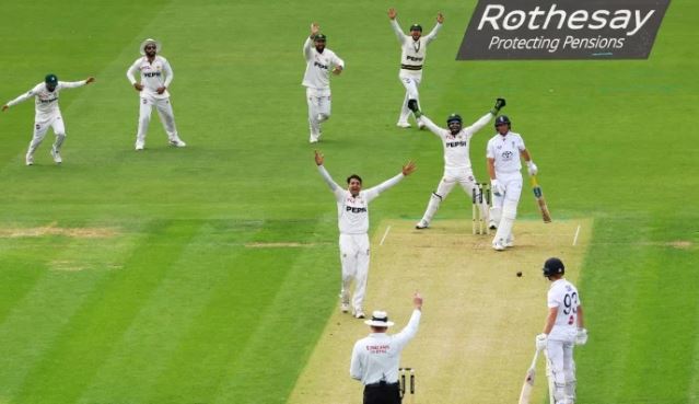 NEWS Pacers share eight wickets as Pakistan bowl out England for 290 in Lord's Test