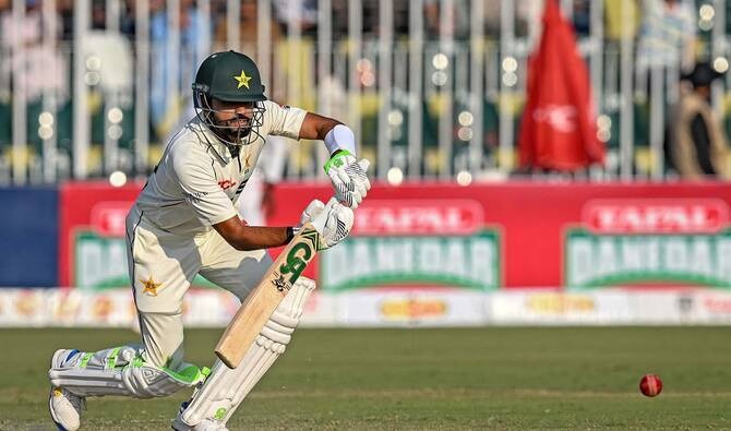 Pakistan captain Babar in injury scare ahead of England opener
