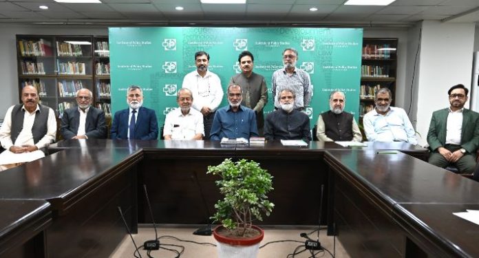 DNA 15-15 Pakistan needs stronger institutions, actionable policies to address challenges: IPS forum