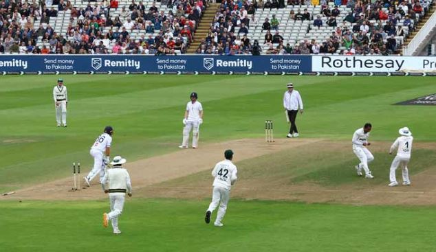 NEWS Pakistan fined, lose WTC points for maintaining slow over-rate against England