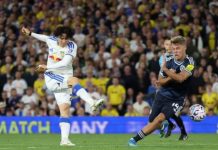 Leeds cruise into Premier League top three Leeds cruise into Premier League top three
